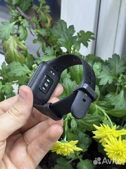 Умные часы xiaomi mi band 7 pro