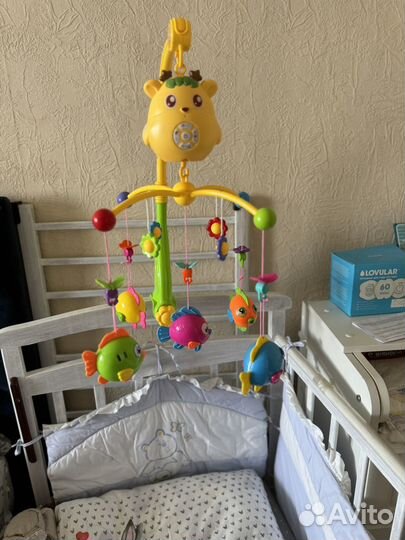 Мобиль на кроватку с проектором