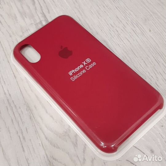 Силиконовый чехол на iPhone XR вишнёвый