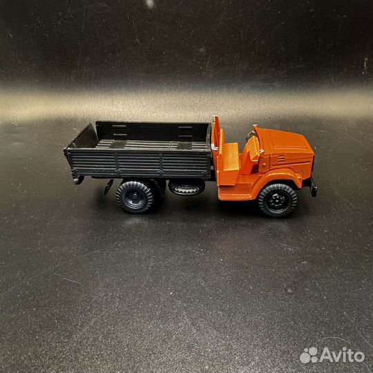 Модель моделька СССР 1:43 ЗИЛ 4331 коллекционная