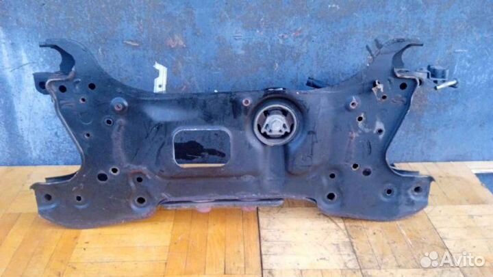 Балка подмоторная (подрамник) Skoda Superb 3.6