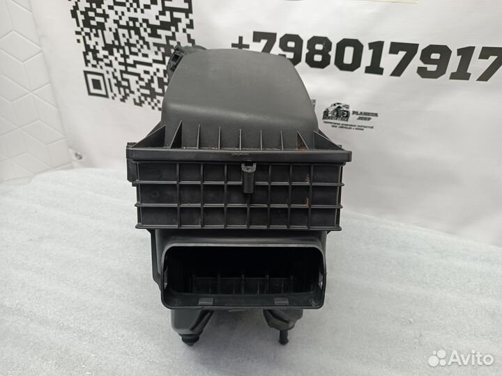 Корпус воздушного фильтра Jeep Wrangler 2018+