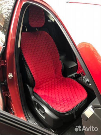 Накидки на сидения красные