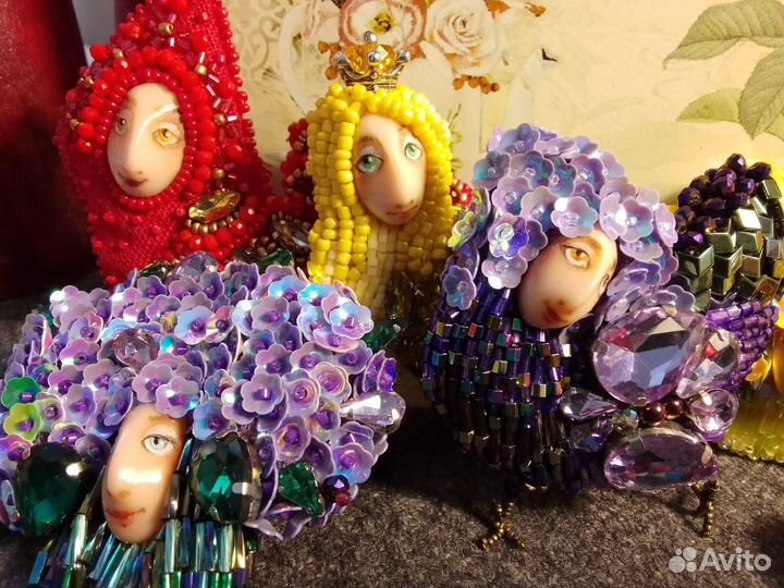 Брошь ручной работы 