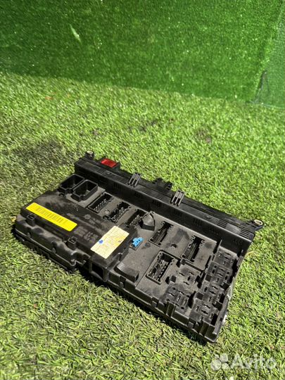 Блок предохранителей range rover 3 l322