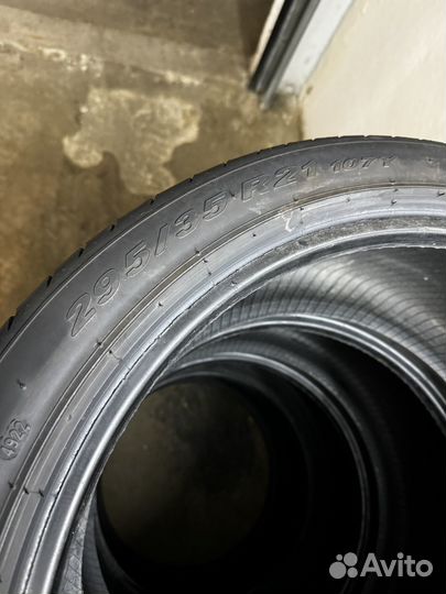 Pirelli P Zero 295/35 R21 107Y