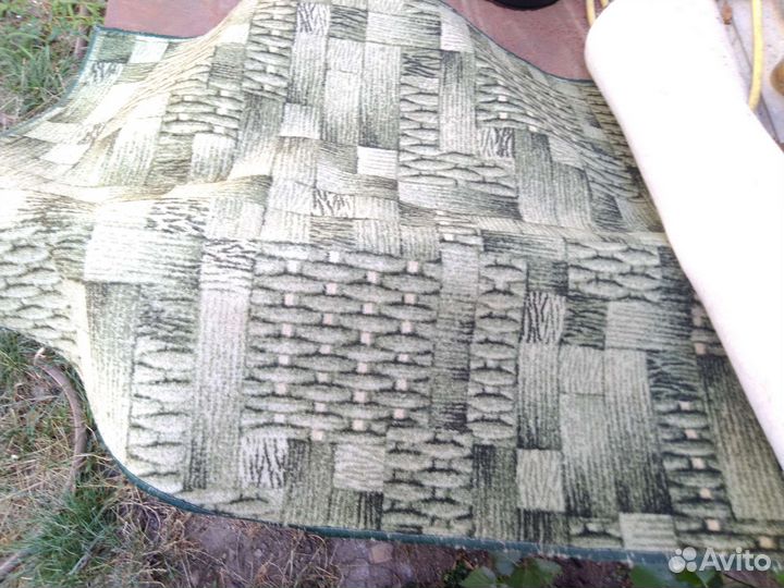 Ковровая дорожка. Ковролин