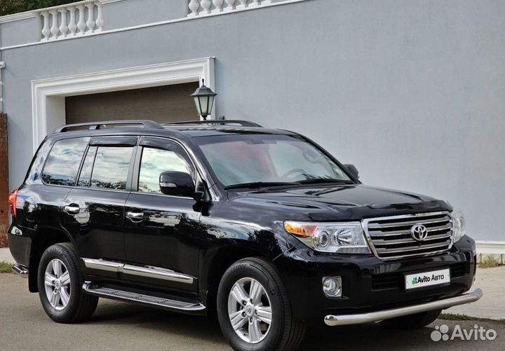 Аренда авто с выкупом Toyota Land-Cruiser 2013