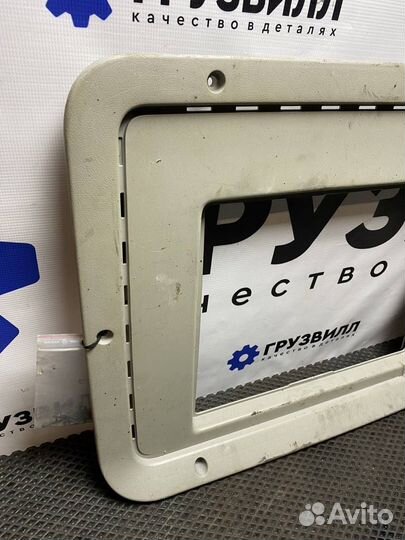 Накладка крышки люка Volvo FH4 20379765