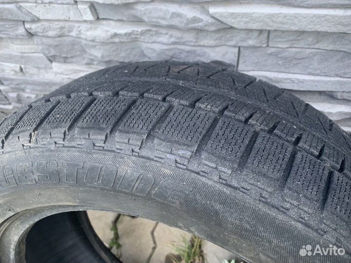 Bridgestone Blizzak Revo GZ 205/55 R16