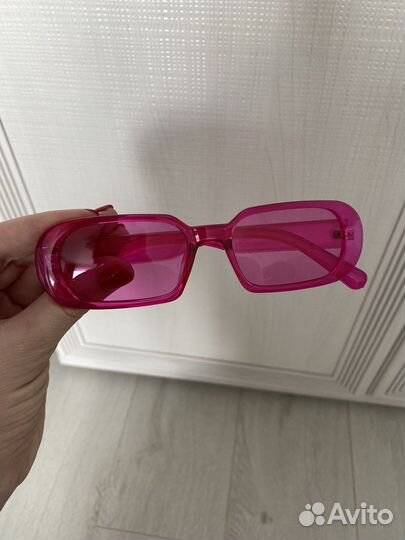 Солнцезащитные очки