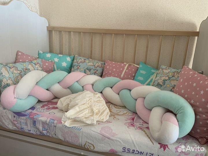 Бортики в кроватку