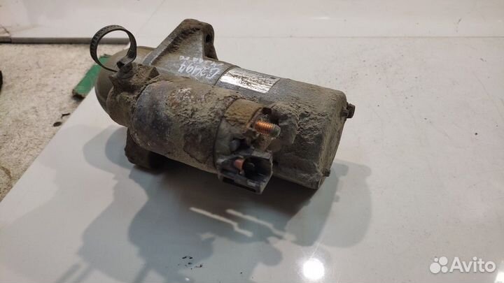 Бачок (Kia Mohave)