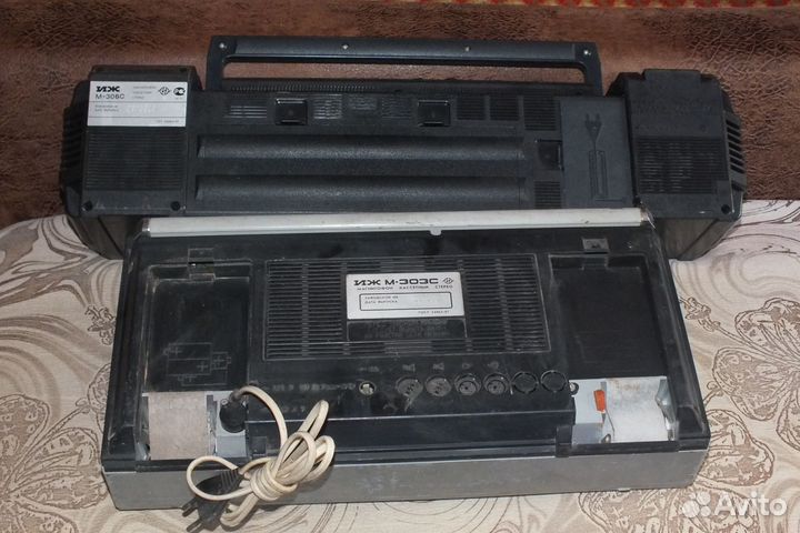 Два магнитофона Иж-303 и Иж-306. Одним лотом