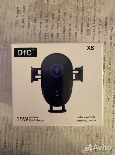 Автомобильный держатель с беспроводной зарядкой XS