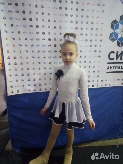 Платье для фигурного катания