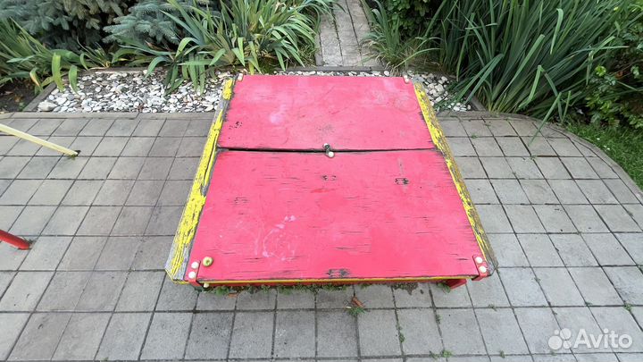 Детская площадка