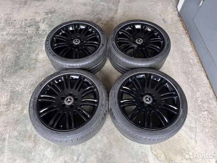 R18 Yokohama Advan Sport V105 275/35, PCD 5x112 DIA 66.6