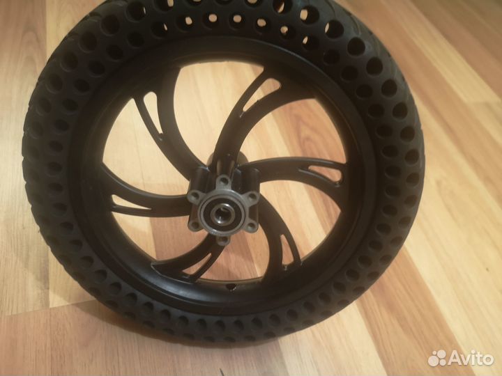 Колесо 12 дюймов