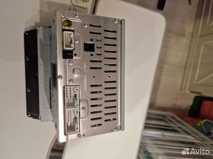 Штатное новое головное устройство