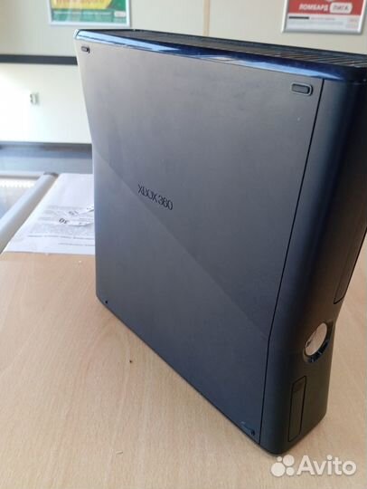 Microsoft Xbox 360 S 250гб арт.167 (322)