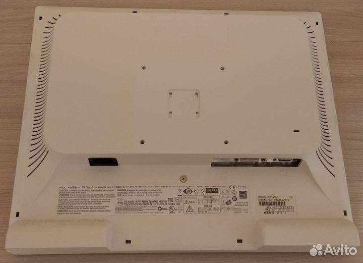 Монитор NEC multisync EA 190M