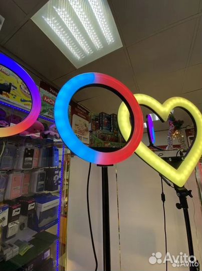 Кольцевая лампа