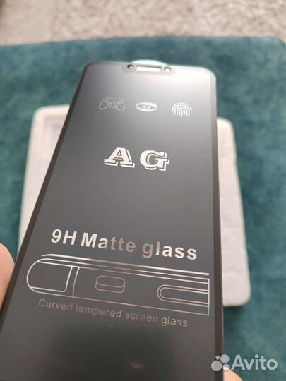 Защитное матовое стекло на Huawei nova 3