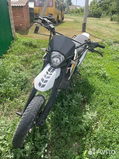 Racer panther 200