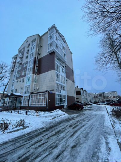 2-к. квартира, 55 м², 4/8 эт.