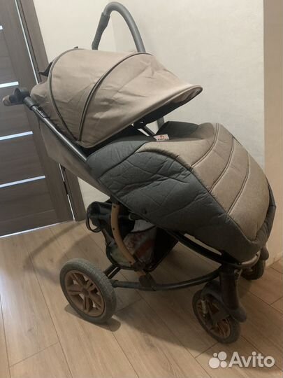 Коляска прогулочная Babyhit Tribute