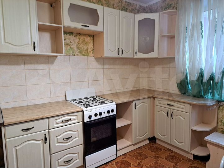 4-к. квартира, 90 м², 9/9 эт.