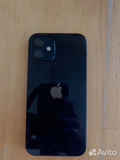 iPhone 12, 64 ГБ