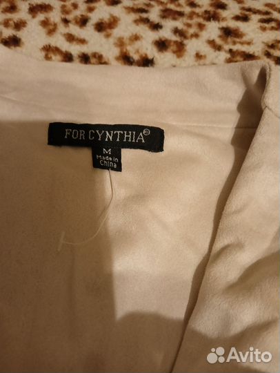 Женские вещи 42-44