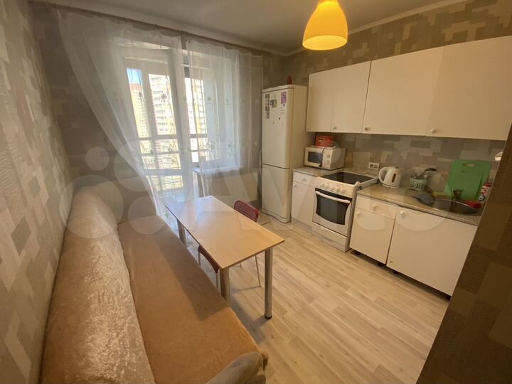 1-к. квартира, 40 м², 16/26 эт.