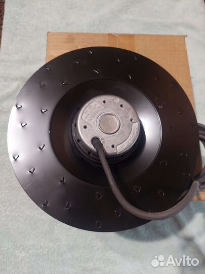 Центробежный вентилятор ebmpapst