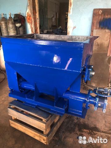 Шнековый бункер питатель бпш-1