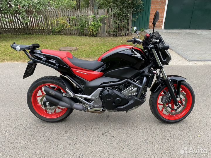 Honda NC 750S 2016