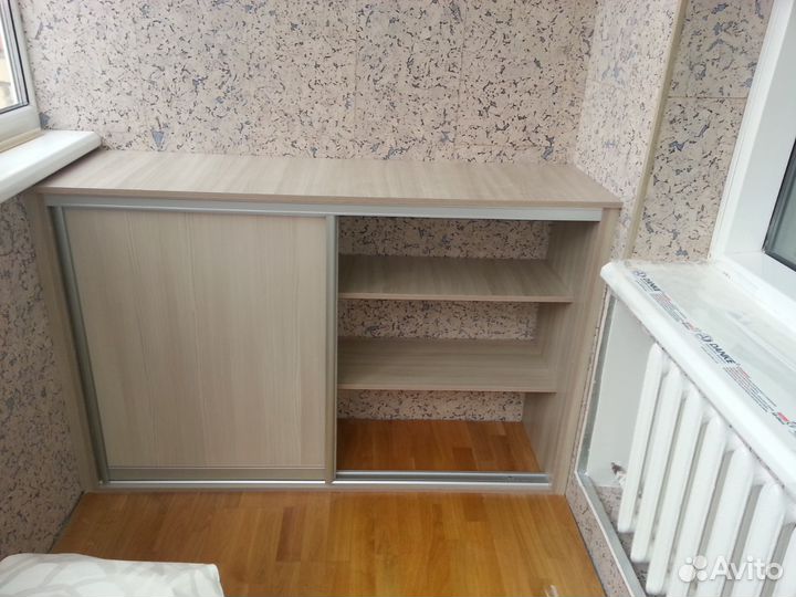 Тумба на лоджию