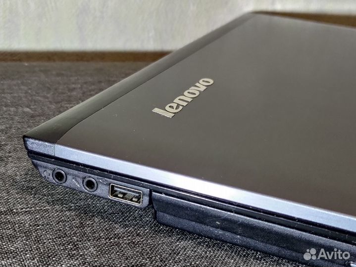 Lenovo V570C Core i5\8GB RAM\ GT410\ SSD 128GB