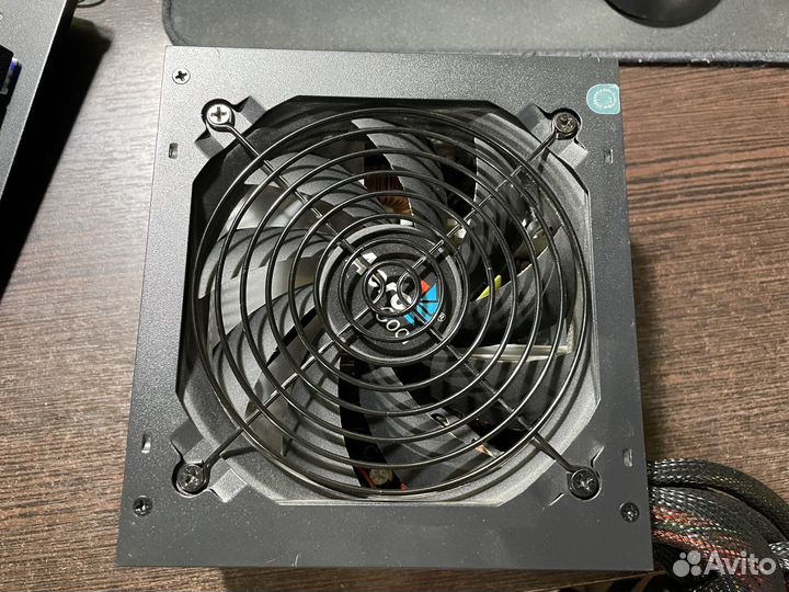 Блок питания Aerocool kcas 700W 80+ Bronze