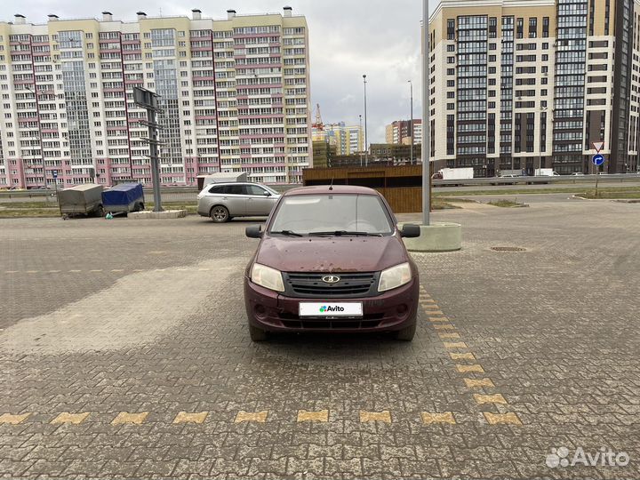 LADA Granta 1.6 МТ, 2013, 200 000 км
