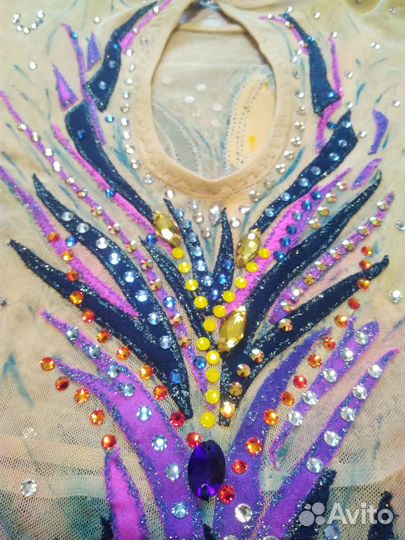 Гимнастический купальник для выступлений