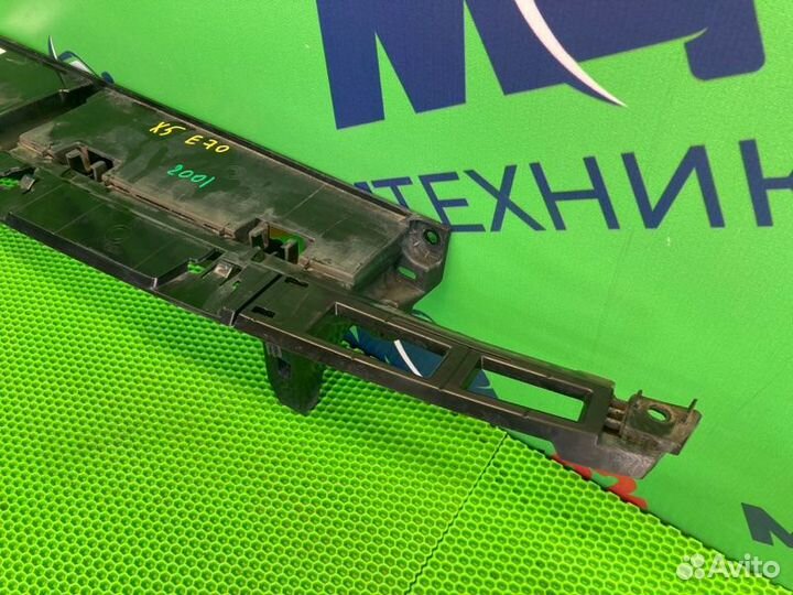 Кронштейн бампера задний Bmw X5 E70 N57D30A 2012