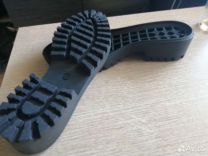 Подошва для вязаной обуви