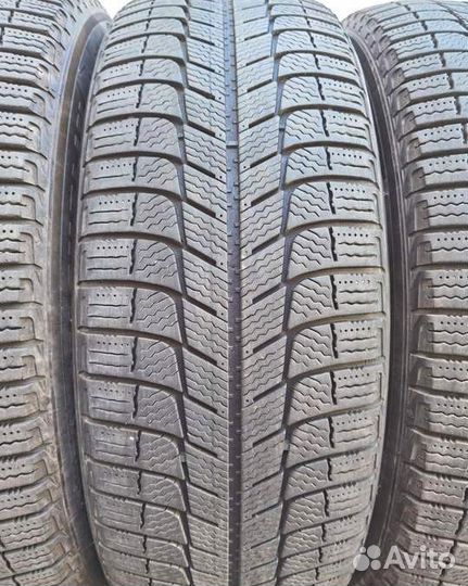 Michelin X-Ice 3 215/60 R17 96T