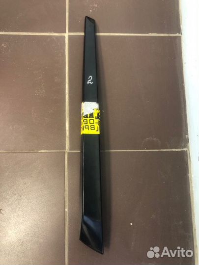 Накладка двери багажника Citroen C4 picasso 2.0 I