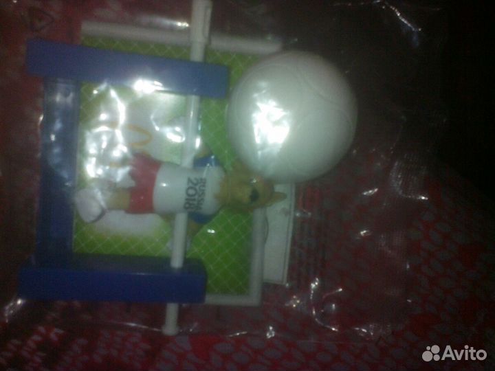 Игрушка волк забивака с мячом