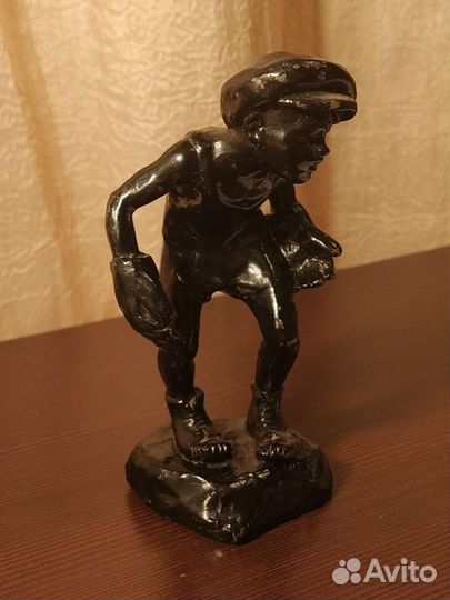 Мальчик-вратарь. Статуэтка железная, СССР