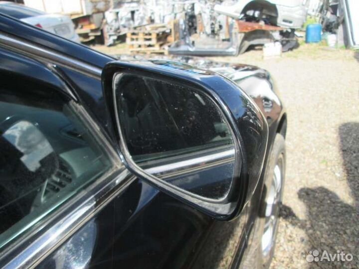 Зеркало правое Honda Saber UA5 J32A 2000/4